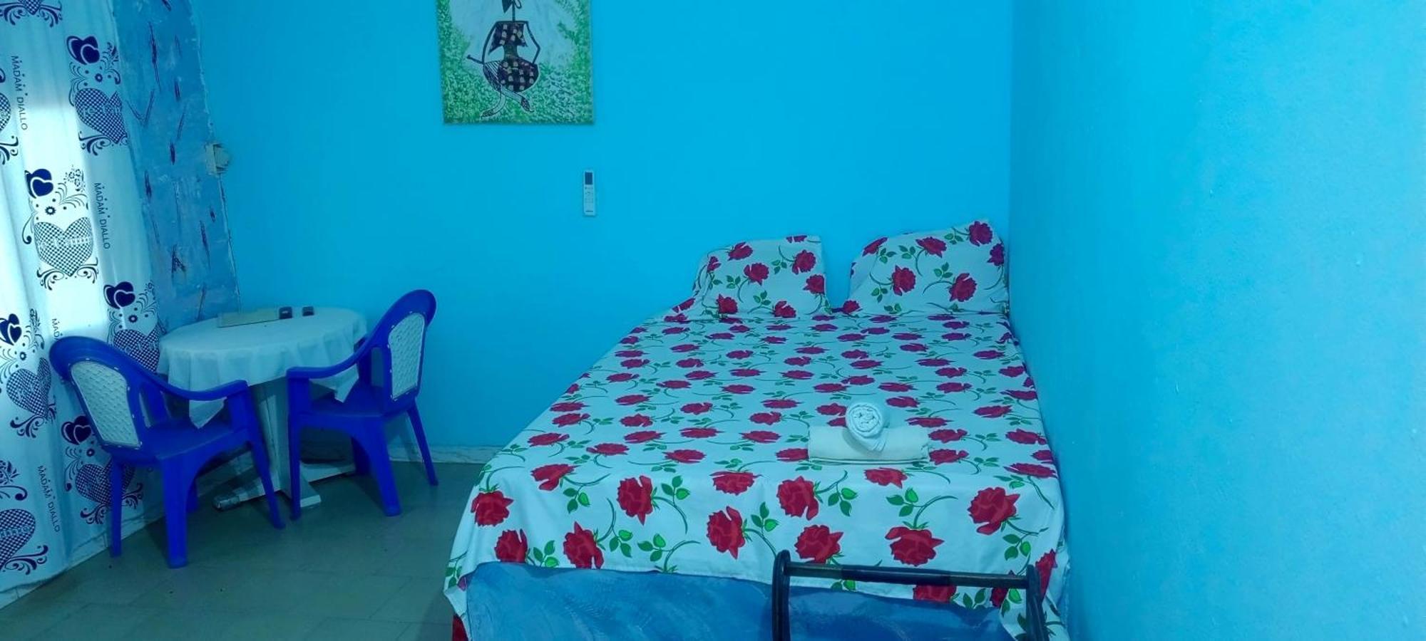 Chez Paolo Hotel Тубаб Диалау Екстериор снимка